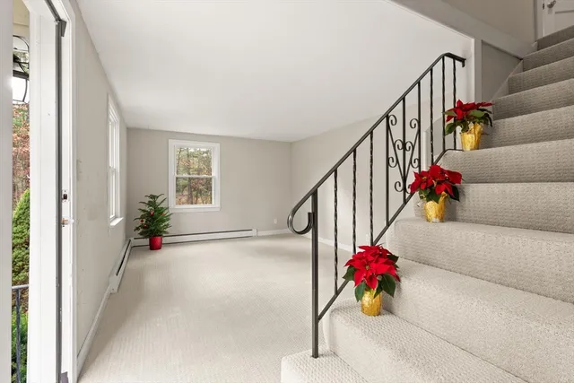 a view of entryway and hall