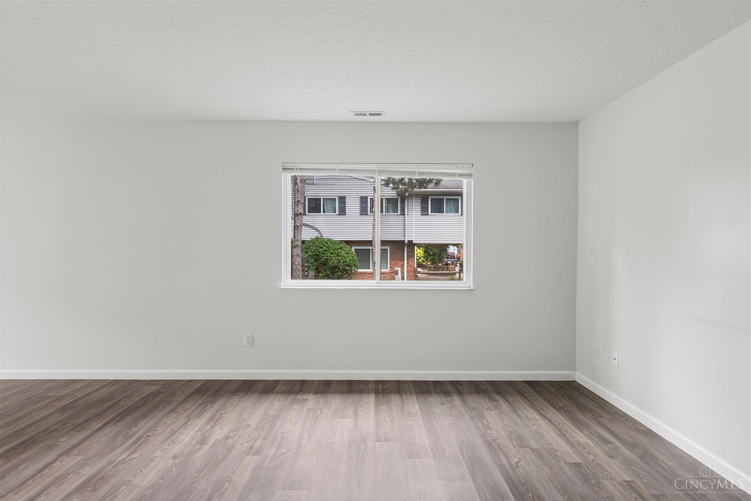 7752 Montgomery Road, Unit 71 Cincinnati, OH 45236 - Photo 9 of 56 Gallery Image 9