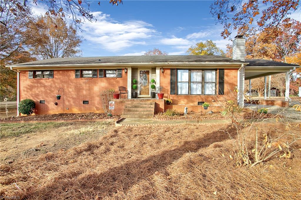 429 Lake Leonard Road Lexington, NC 27295 - Photo 1 of 28 Gallery Image 1