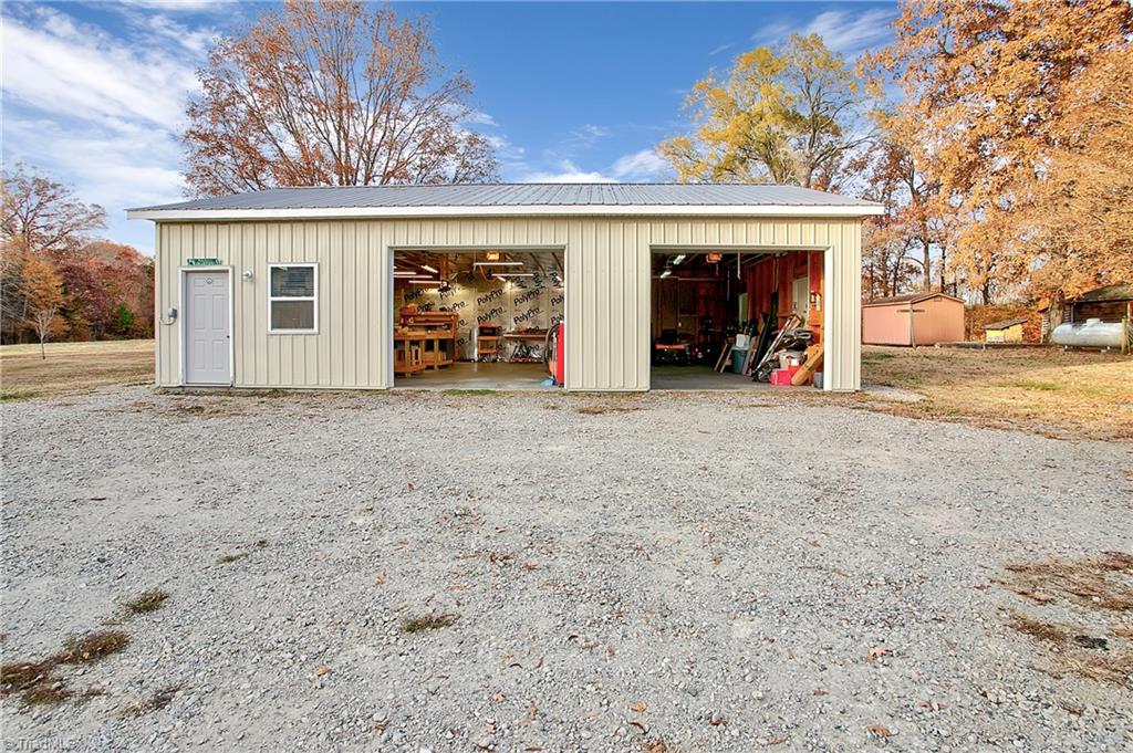 429 Lake Leonard Road Lexington, NC 27295 - Photo 19 of 28 Gallery Image 19