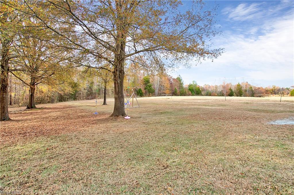 429 Lake Leonard Road Lexington, NC 27295 - Photo 26 of 28 Gallery Image 26