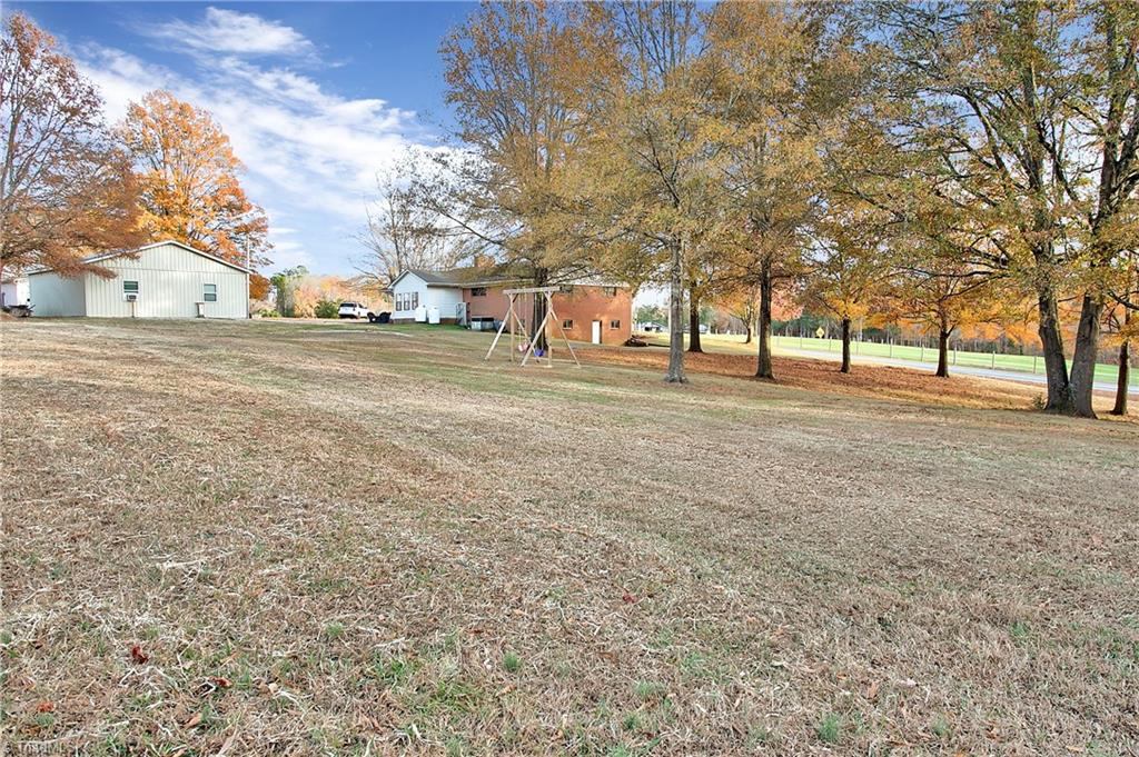 429 Lake Leonard Road Lexington, NC 27295 - Photo 27 of 28 Gallery Image 27