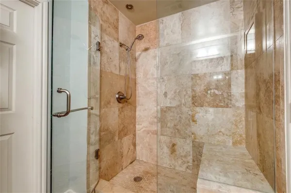 $1,900 | 3102 Kings Road, Unit 3103, Dallas, TX 75219