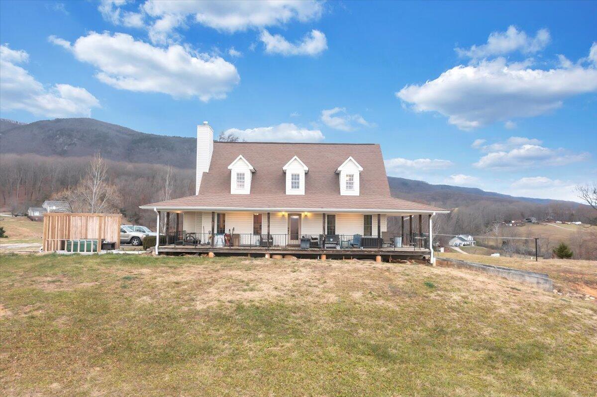 4809 Frontage Road Buchanan, VA 24066 - Photo 8 of 44 10-DJI_0998