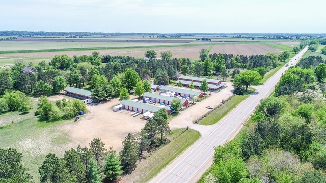 23148 Waller Road Fulton, IL 61252 - Photo 5 of 10 a view of outdoor space and city view
