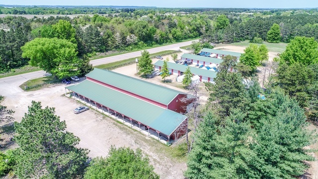 23148 Waller Road Fulton, IL 61252 - Photo 10 of 10 a view of a backyard with plants