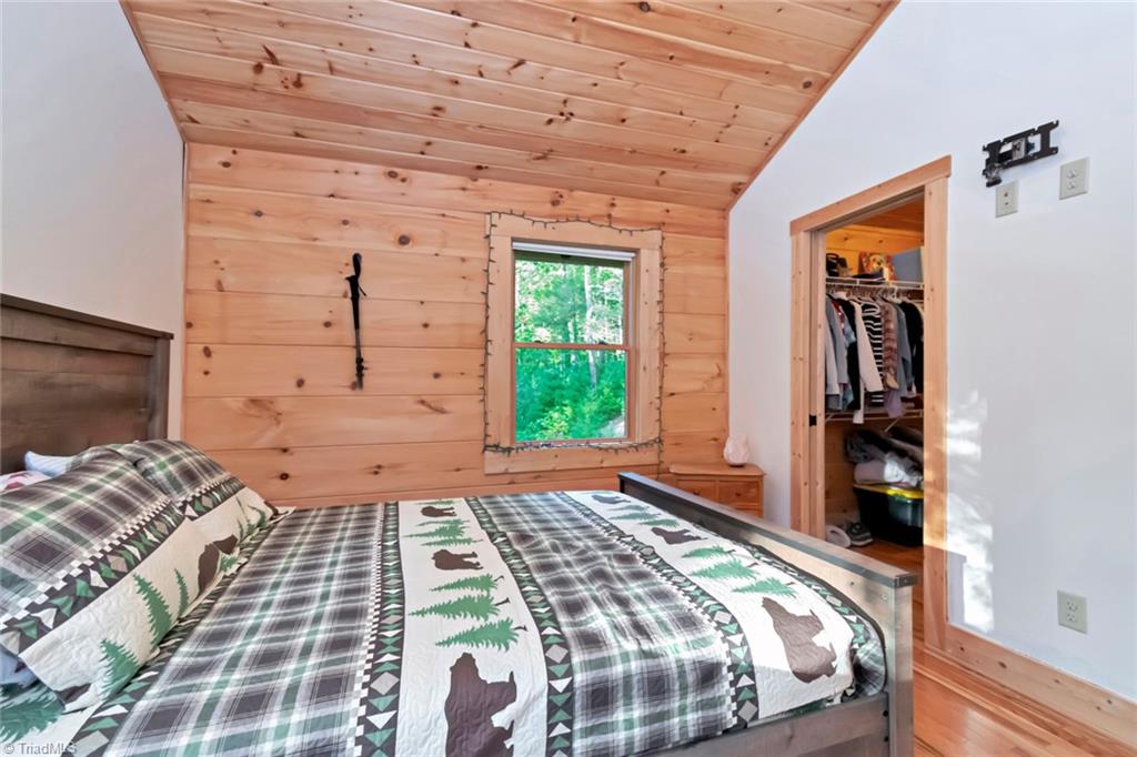 1625 Staghorn Road Purlear, NC 28665 - Photo 29 of 50