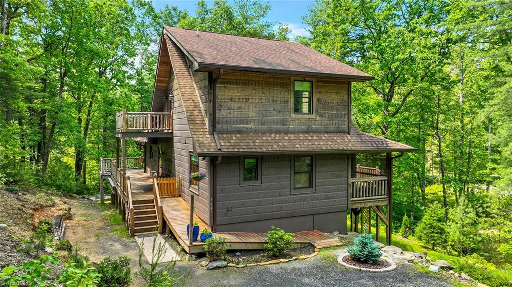 1625 Staghorn Road Purlear, NC 28665 - Photo 40 of 50