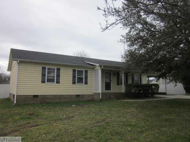 4204 Huff Road Archdale, NC 27263 - Photo 1 of 5 Exterior Front.
