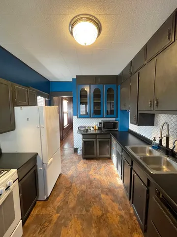 $179,500 | 407 South Minnesota Street, Redwood Falls, MN 56283