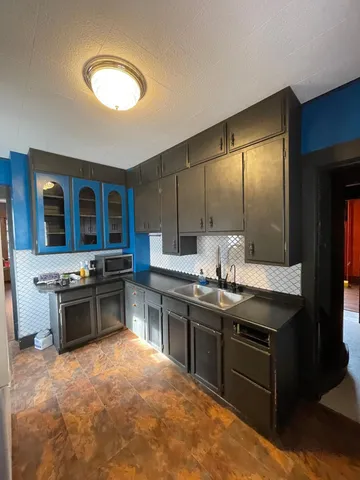 $179,500 | 407 South Minnesota Street, Redwood Falls, MN 56283