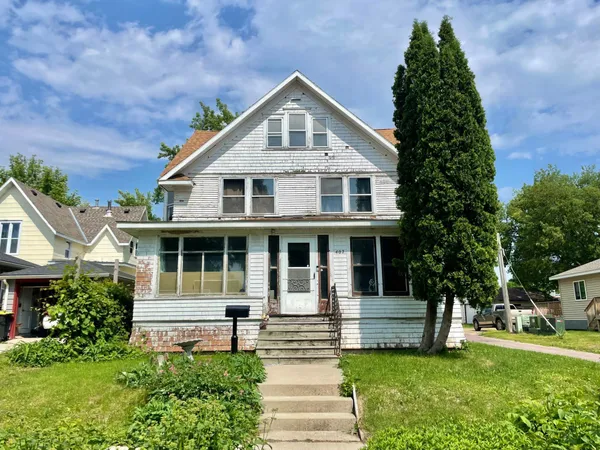$172,500 | 407 South Minnesota Street, Redwood Falls, MN 56283