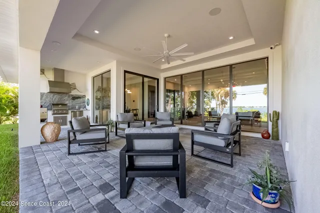 $1,999,000 | 11 Bayshore Court, Rockledge, FL 32955