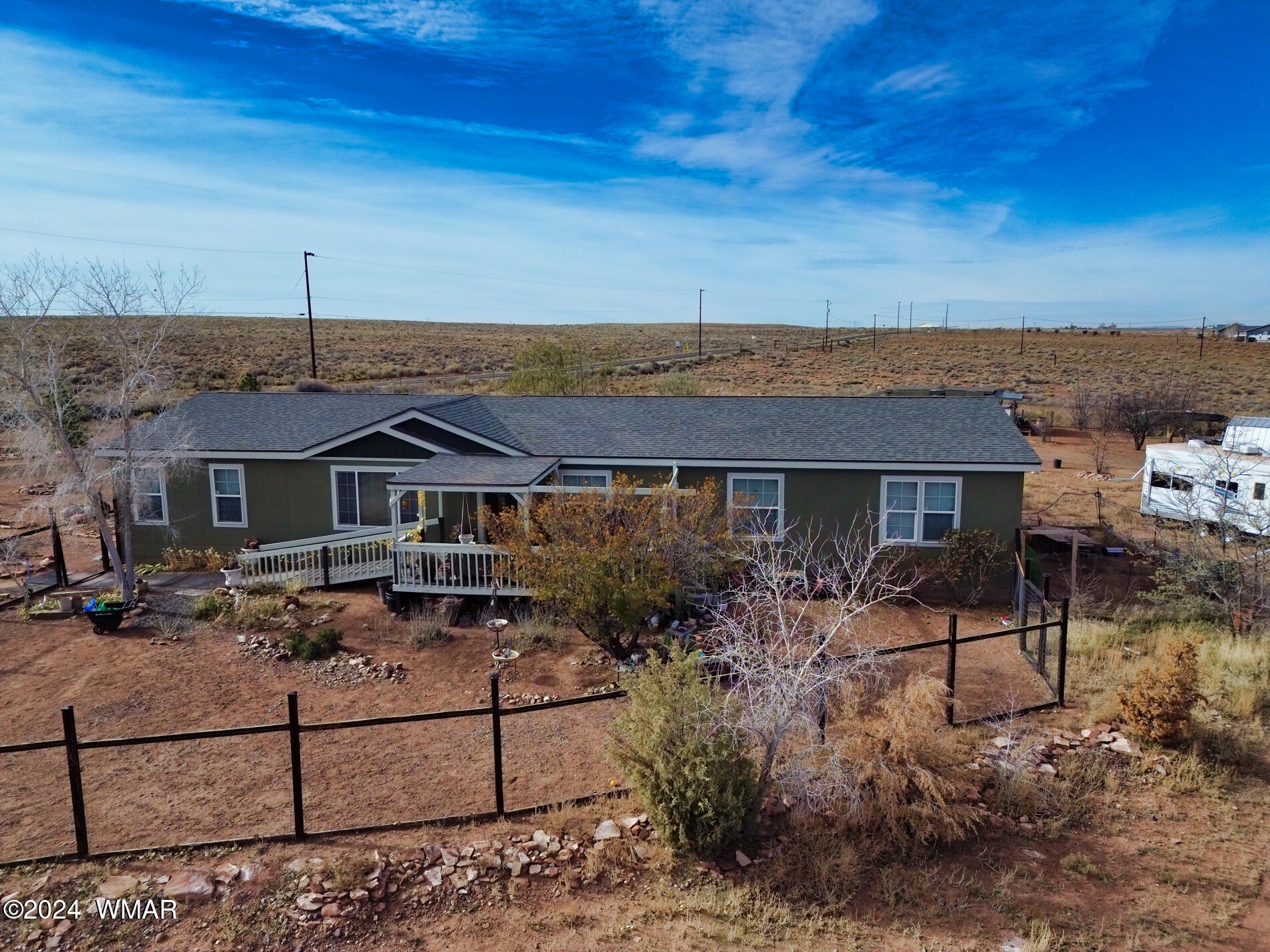 4402 McLaws Road Holbrook, AZ 86025 - Photo 1 of 46 Front