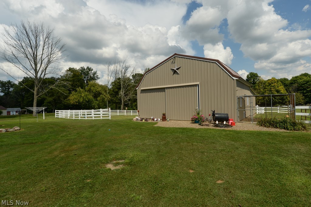 9973 Mennonite Road Rittman, OH 44270 - Photo 4 of 28 Gallery Image 4