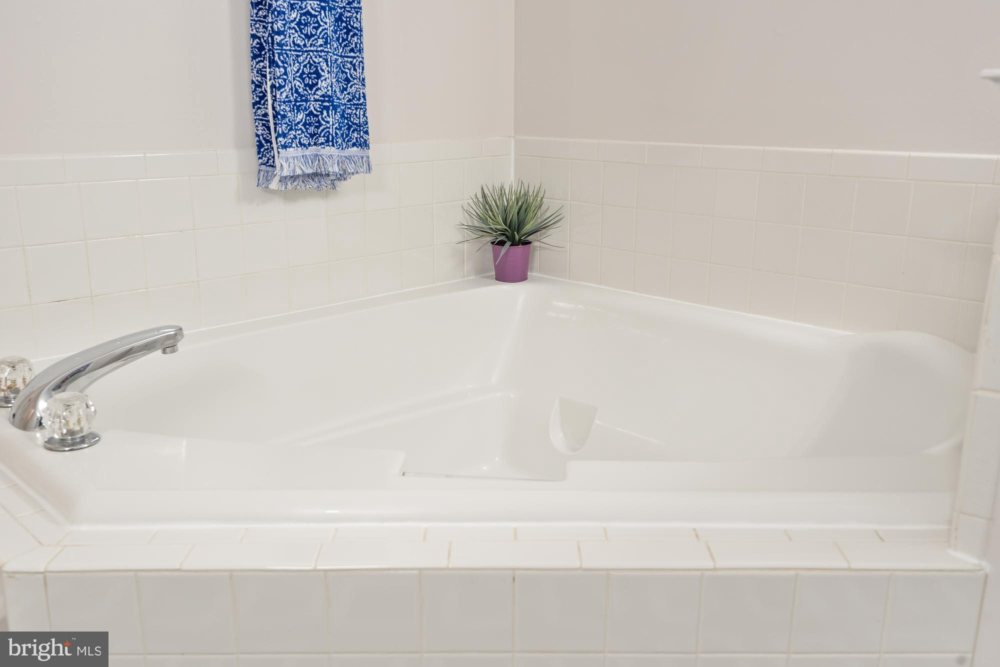 1280 Vintage Place Reston, VA 20194 - Photo 21 of 32