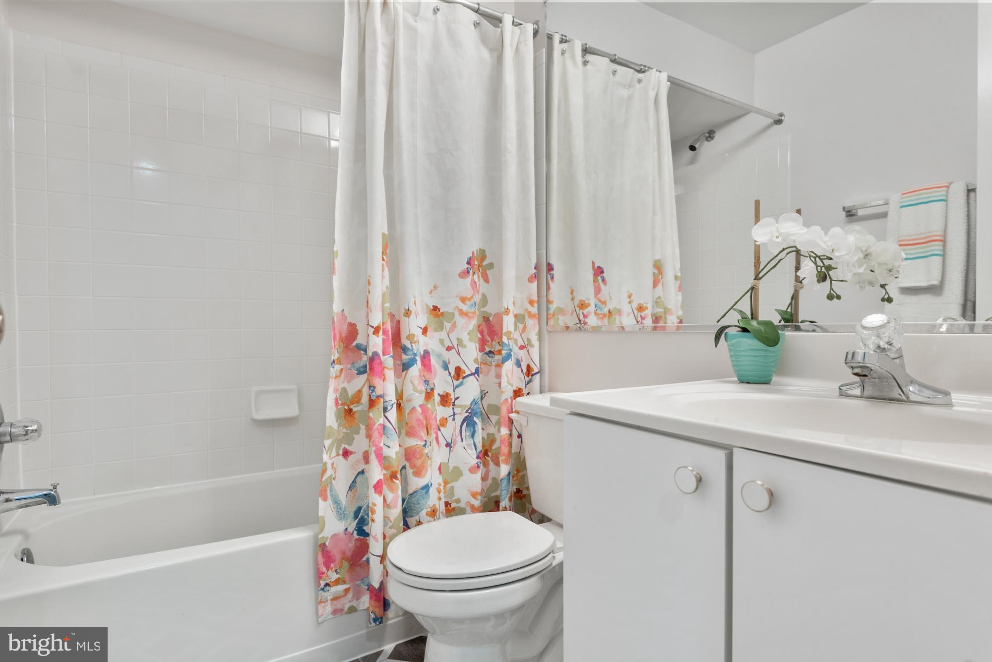 1280 Vintage Place Reston, VA 20194 - Photo 28 of 32