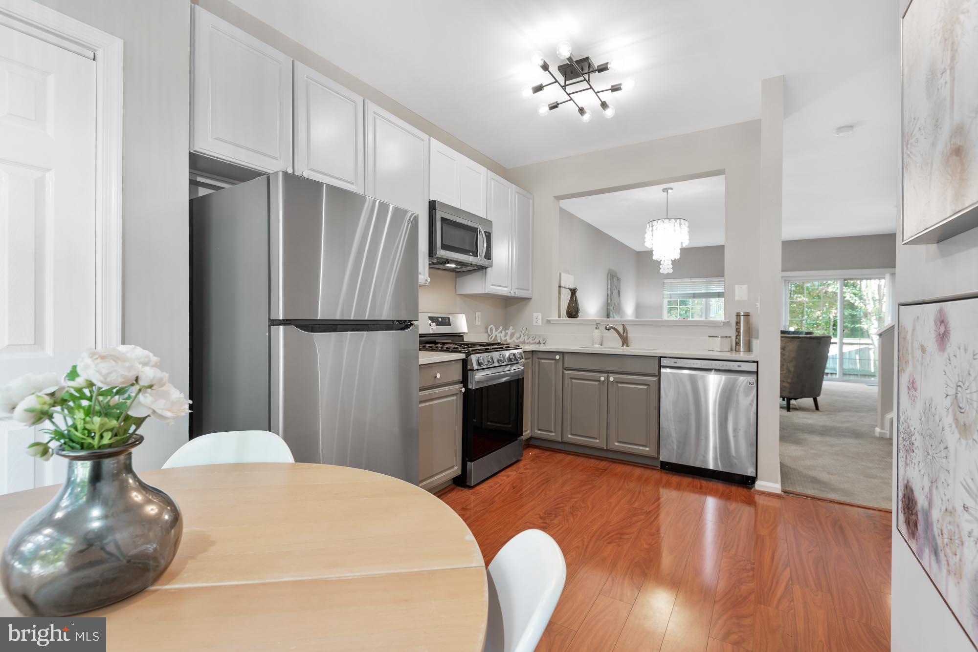 1280 Vintage Place Reston, VA 20194 - Photo 9 of 32