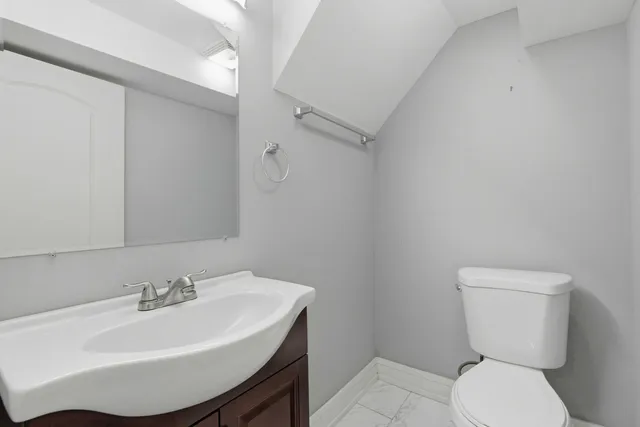 $279,900 | 10111 South Eberhart Avenue, Chicago, IL 60628