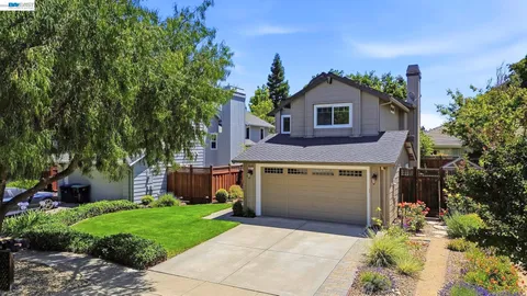 $1,350,000 | 3711 Kamp Drive, Pleasanton, CA 94588