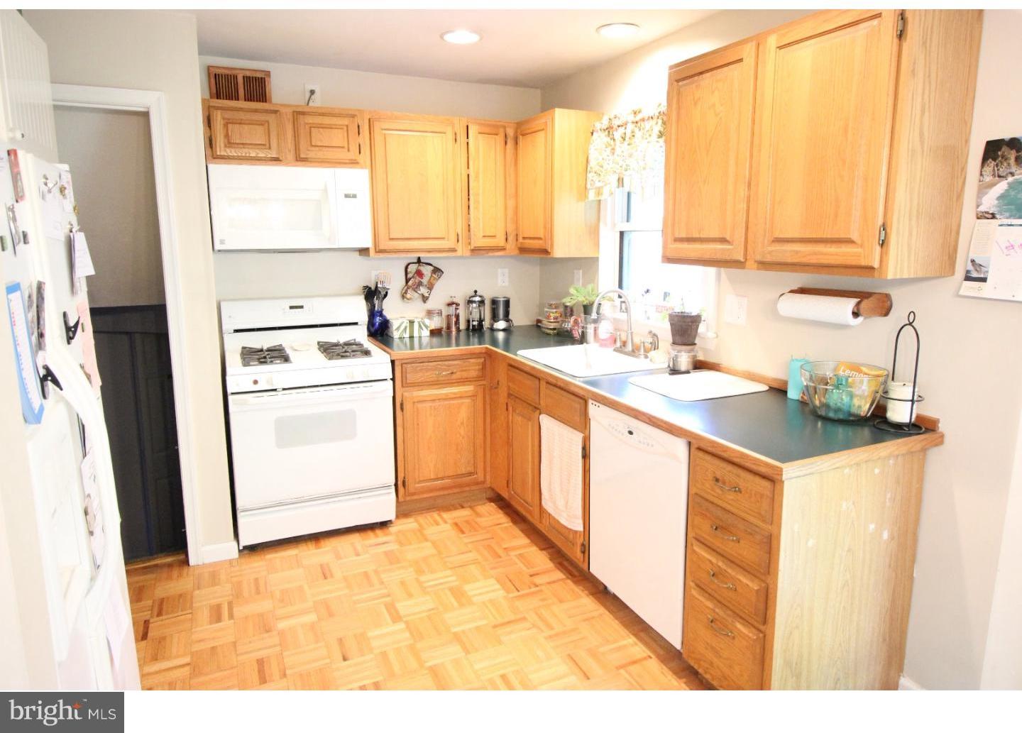 1353 Greenleaf Road Wilmington, DE 19805 - Photo 3 of 13 Gallery Image 3