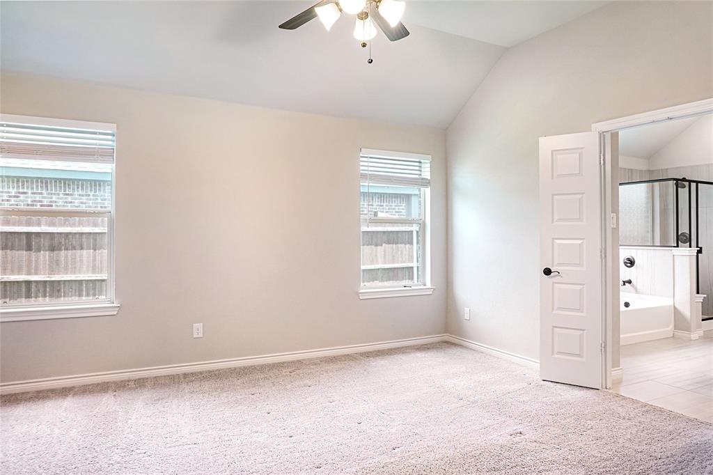 2636 Freemon Place Grand Prairie, TX 75052 - Photo 13 of 24