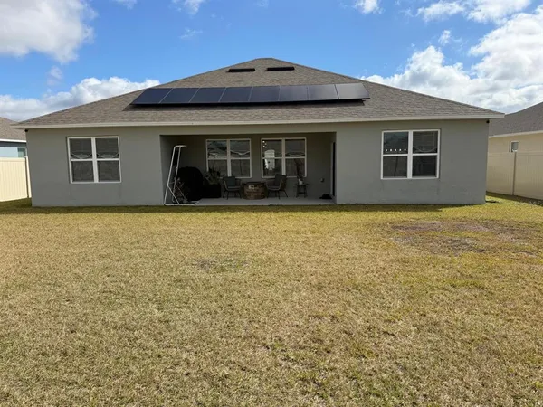 $2,500 | 750 Auburn Grv Court, Auburndale, FL 33823