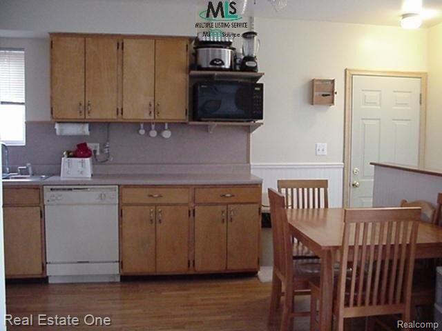 11099 Toepfer Road Warren, MI 48089 - Photo 3 of 8 toepferKit2