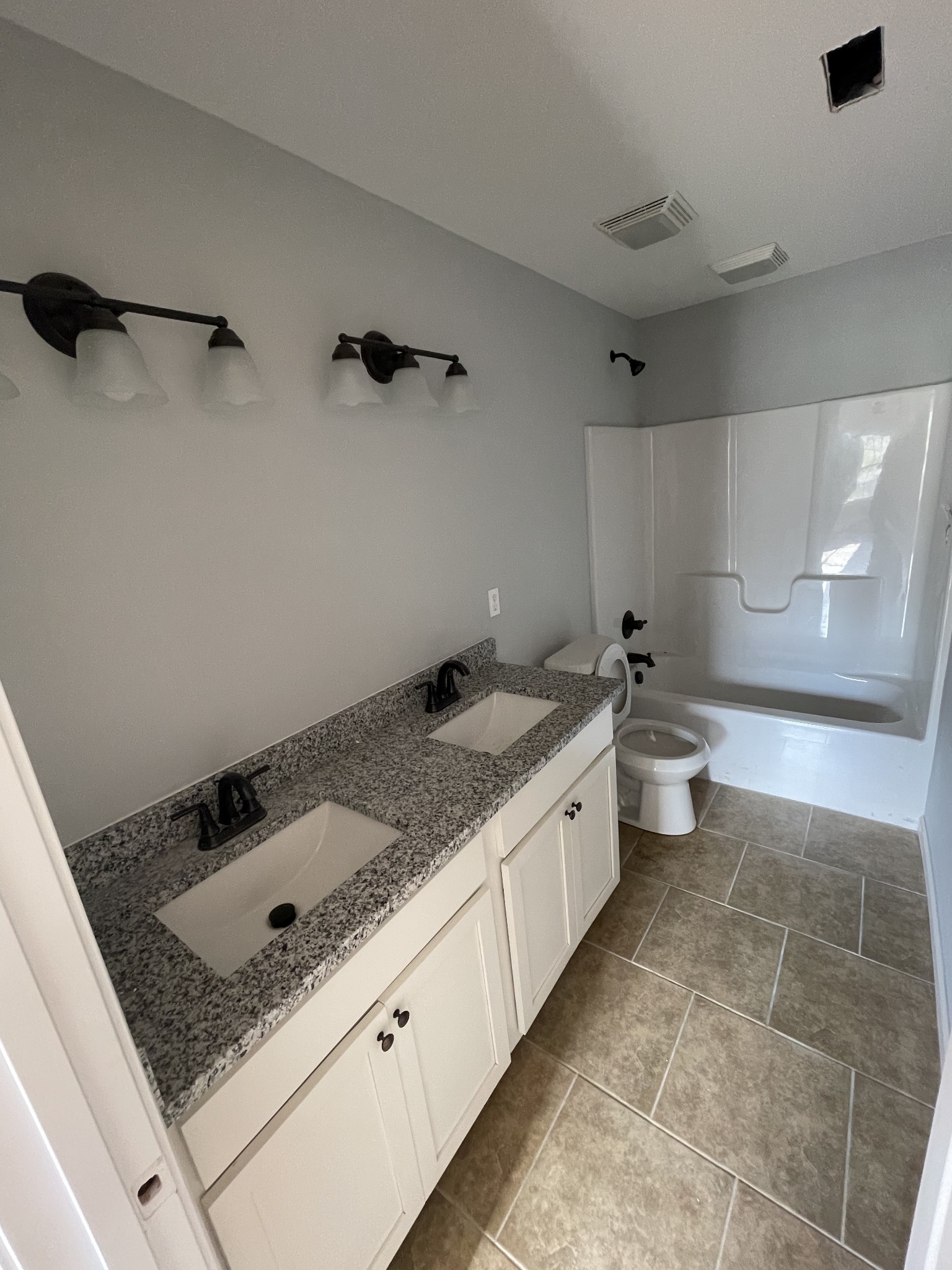 516 Decherd Estill Road Decherd, TN 37324 - Photo 8 of 13 Gallery Image 8