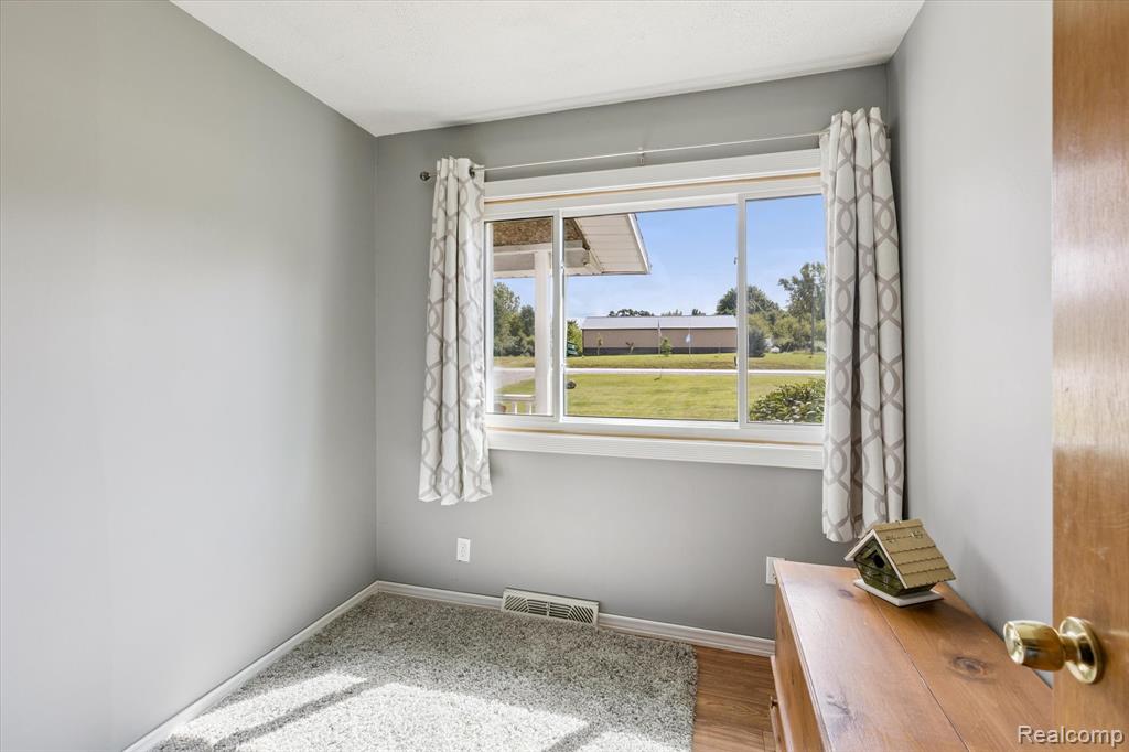 8260 Birch Run Road Millington, MI 48746 - Photo 22 of 43