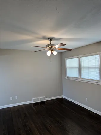$1,995 | 3745 Willomet Avenue, Fort Worth, TX 76133