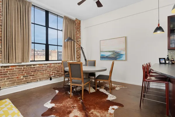 $374,000 | 1301 Market Street, Unit 301, Chattanooga, TN 37402