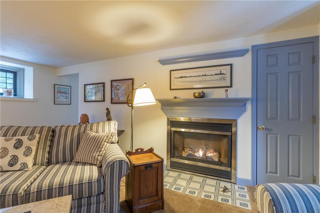 10 Ole Musket Road, Unit 1 Cumberland Foreside, ME 04110 - Photo 11 of 25 Additional Photo