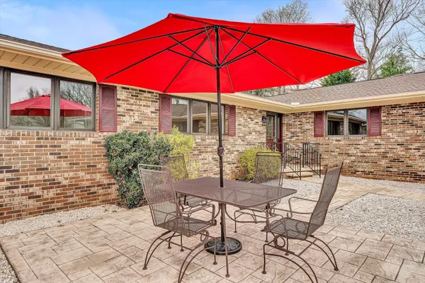 $630,000 | 4925 Grape Tree Lane, Roanoke, VA 24018