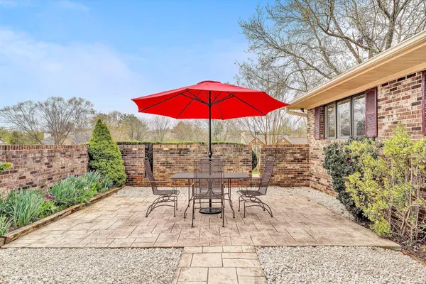 $630,000 | 4925 Grape Tree Lane, Roanoke, VA 24018