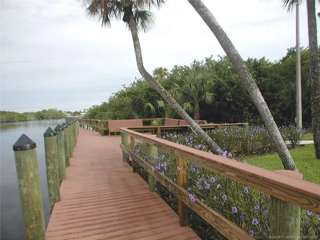 $1,500 | 641 Southwest South River Drive, Unit 204, Stuart, FL 34997