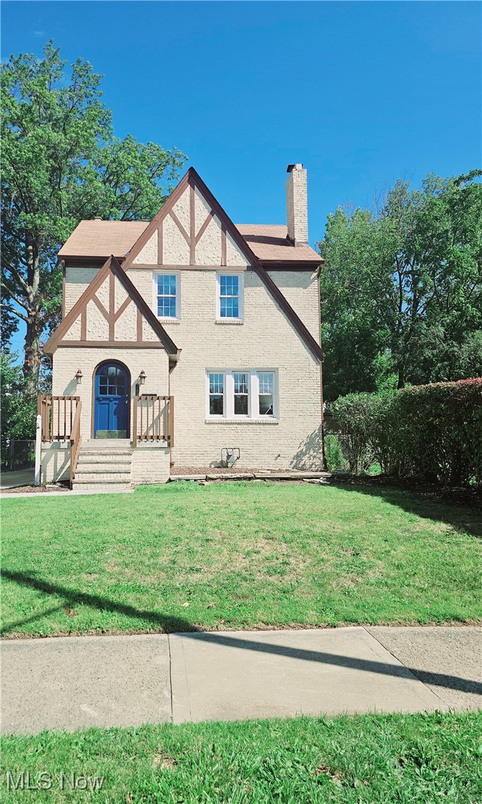 1009 Nela View Road Cleveland, OH 44112 - Photo 1 of 26 Gallery Image 1