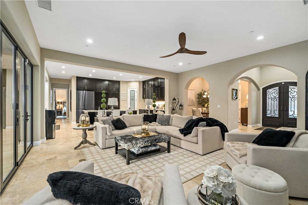 43831 Mountain Run Circle Temecula, CA 92590 - Photo 11 of 49