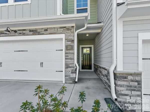 $435,000 | 237 Alluvium Lane, Waxhaw, NC 28173
