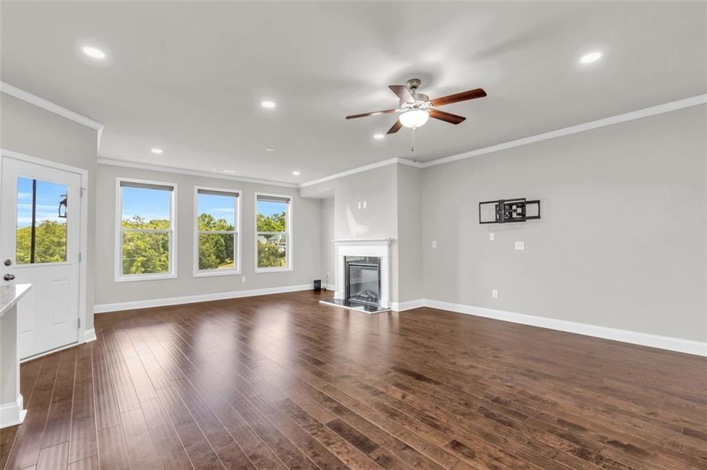 2340 Manor Pointe Drive Cumming, GA 30041 - Photo 8 of 45