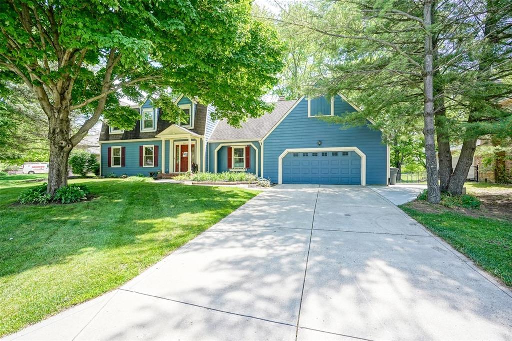 547 Cobblestone Road Avon, IN 46123 - Photo 4 of 56 Gallery Image 4