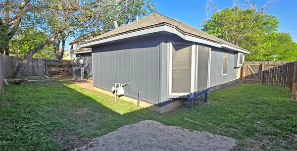 $1,850 | 2120 Zephyr Lane, Round Rock, TX 78664