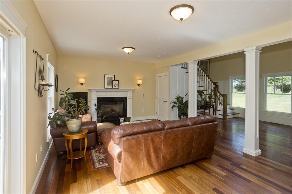 25 Davis Road Southwick, MA 01077 - Photo 8 of 32 Gallery Image 8