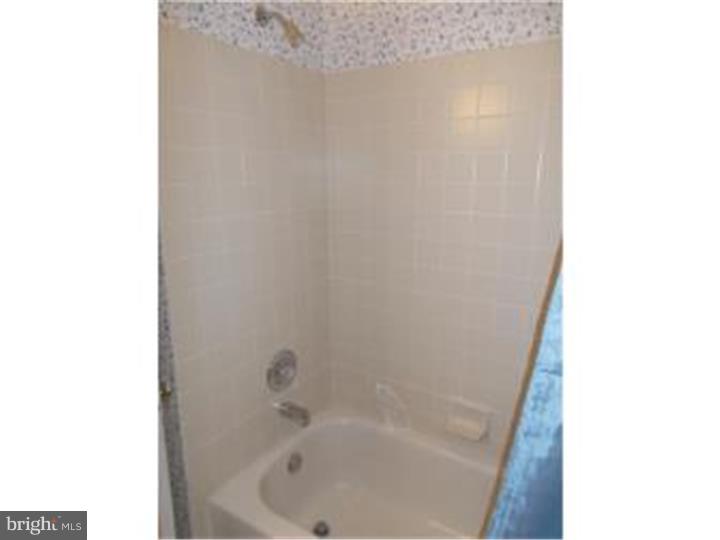 3005 Sterling Road, Unit 112 Yardley, PA 19067 - Photo 21 of 25 Bathroom