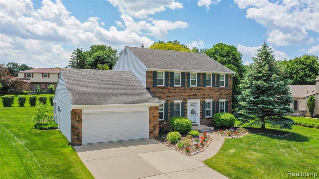 815 Dickson Lane Rochester Hills, MI 48307 - Photo 5 of 32