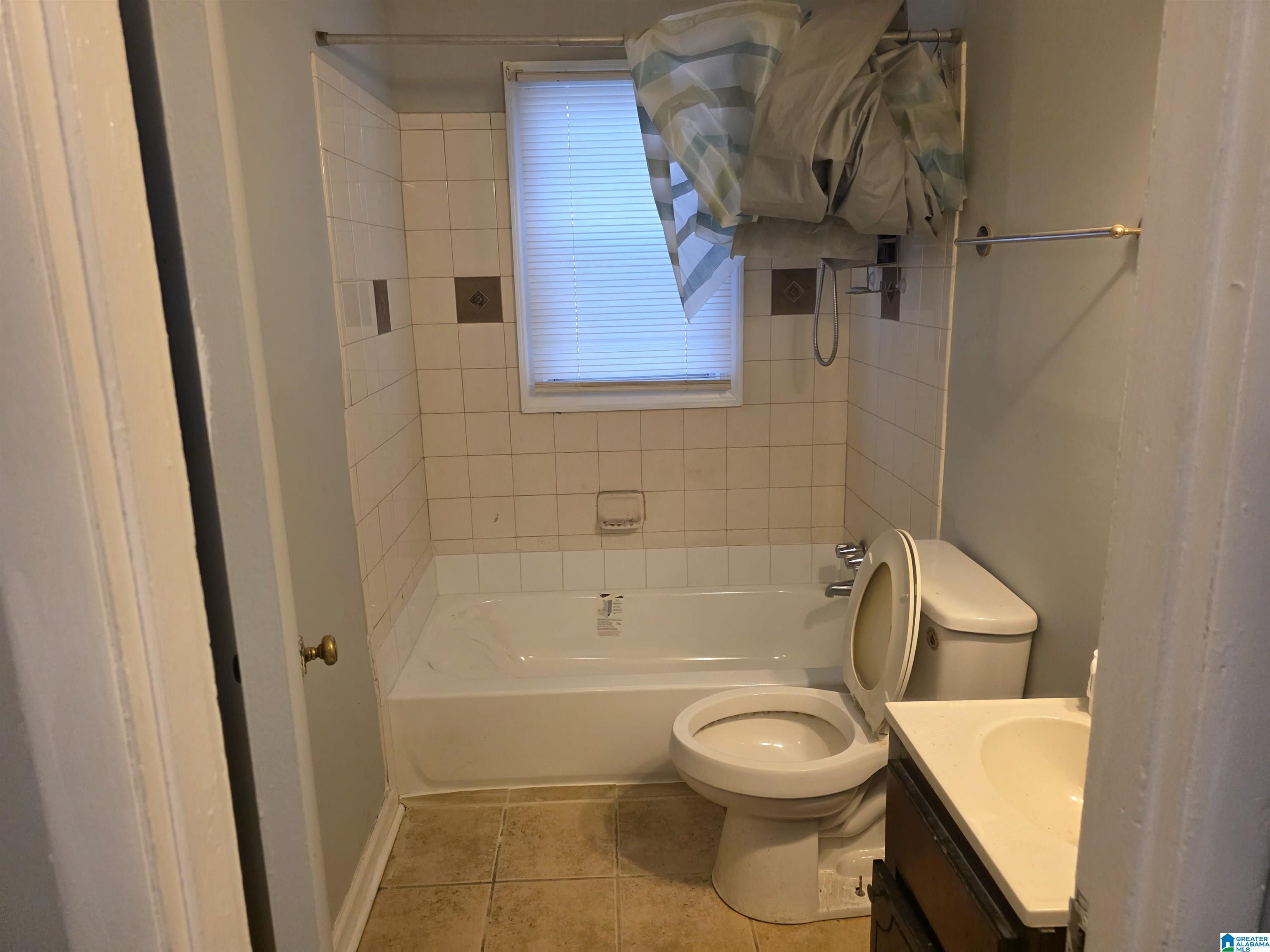 1675 19th Street Southwest Birmingham, AL 35211 - Photo 5 of 10 Gallery Image 5