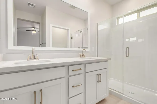 $2,500 | 729 East Zesta Lane, Unit 103, Gilbert, AZ 85297