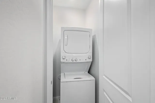 $2,500 | 729 East Zesta Lane, Unit 103, Gilbert, AZ 85297