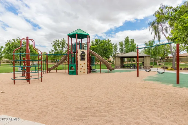 $2,500 | 729 East Zesta Lane, Unit 103, Gilbert, AZ 85297