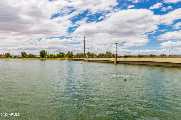 $2,500 | 729 East Zesta Lane, Unit 103, Gilbert, AZ 85297